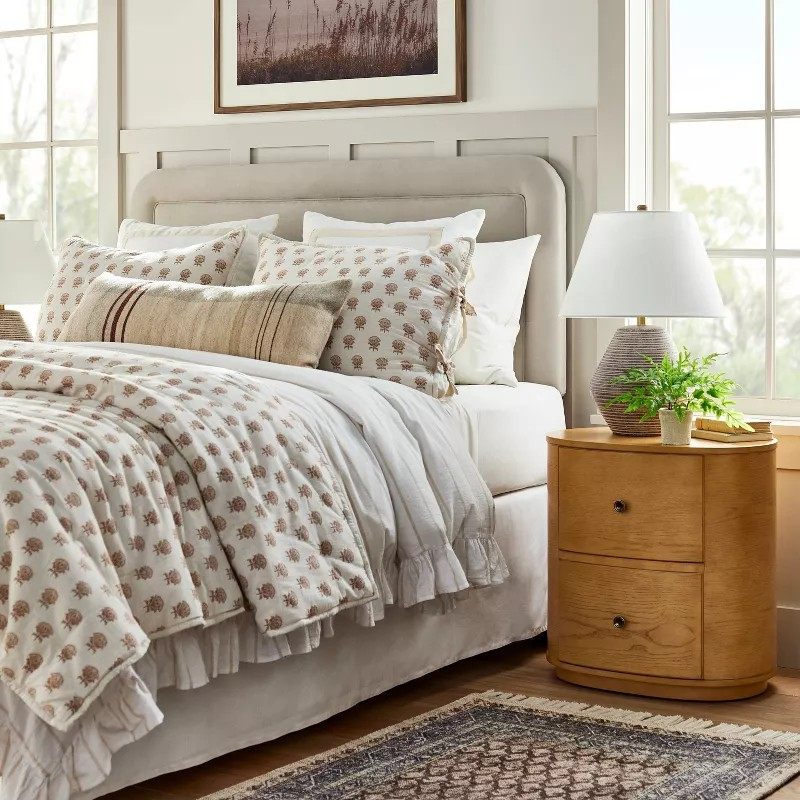 www.jingtongfurniture.com